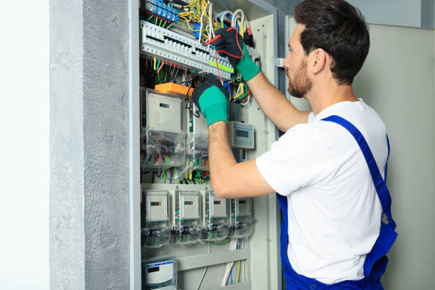 Best Licensed Electrician  in Hardwick, GA